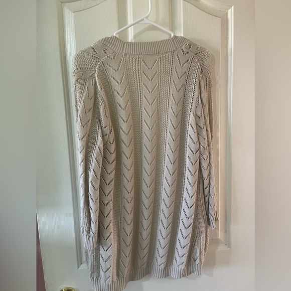 Beige cardigan - Picture 2 of 3